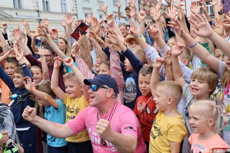 Deželak junak v Kamniku (29)